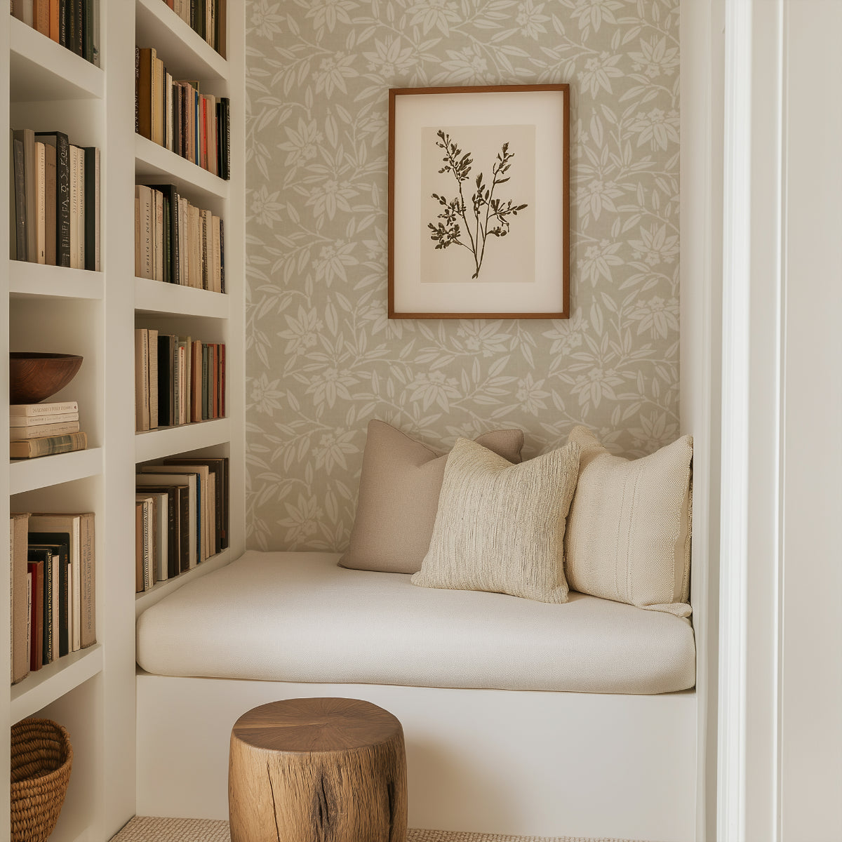 Japandi Botanical Wallpaper – Scandinavian Minimalist Floral Design