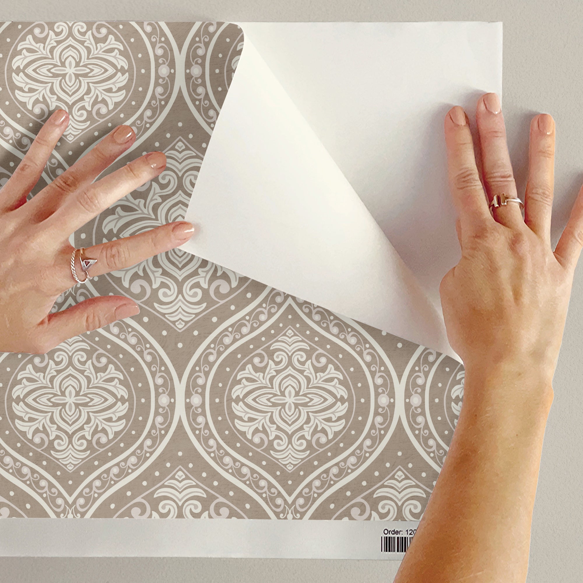 Victorian Damask Wallpaper