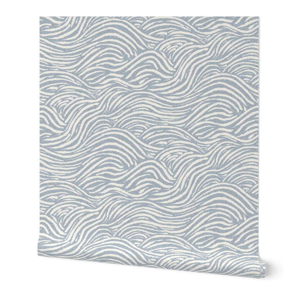 Coastal Waves Wallpaper in Blue: Minimalist Ocean-Inspired Design for Modern Interiors