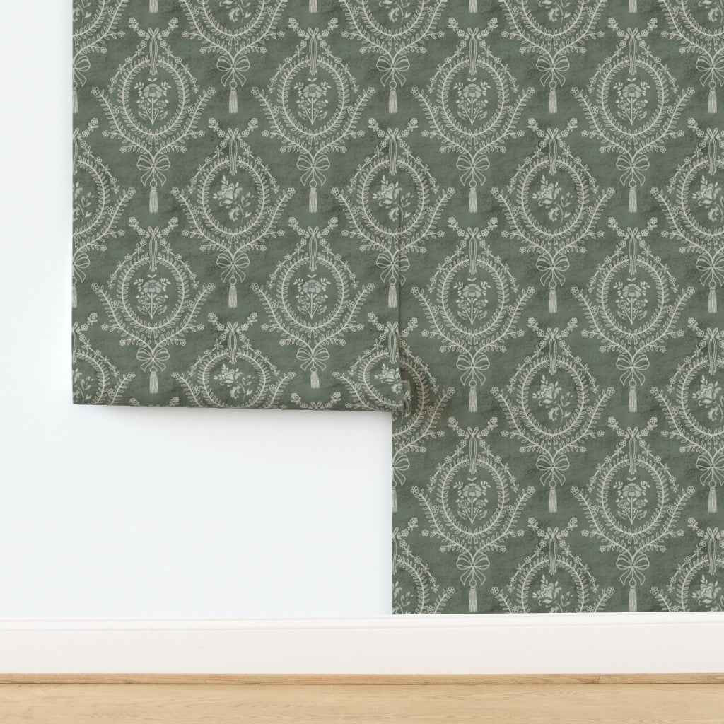 Vintage Victorian Damask Wallpaper - Neoclassical Floral Medallion Design