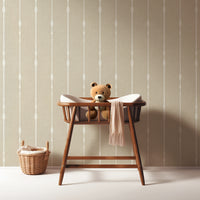 Vertical Striped Wallpaper: Minimalist Geometric Design, With a Mid-Century Twist